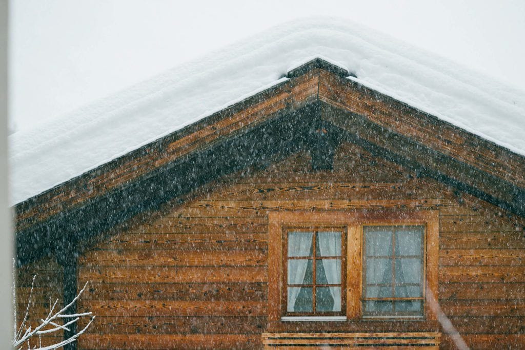 Is Your Roof Ready for Winter? 5 Things to Focus On